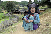 Frauen der Yi-Volksgruppe, Fahrt Richtung Zhongdian (C) Anton Eder
