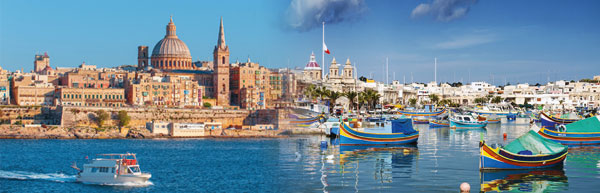 Valletta © sakkmesterke/Fotolia.com | Marsaxlokk © TravelPhotography/Fotolia.com